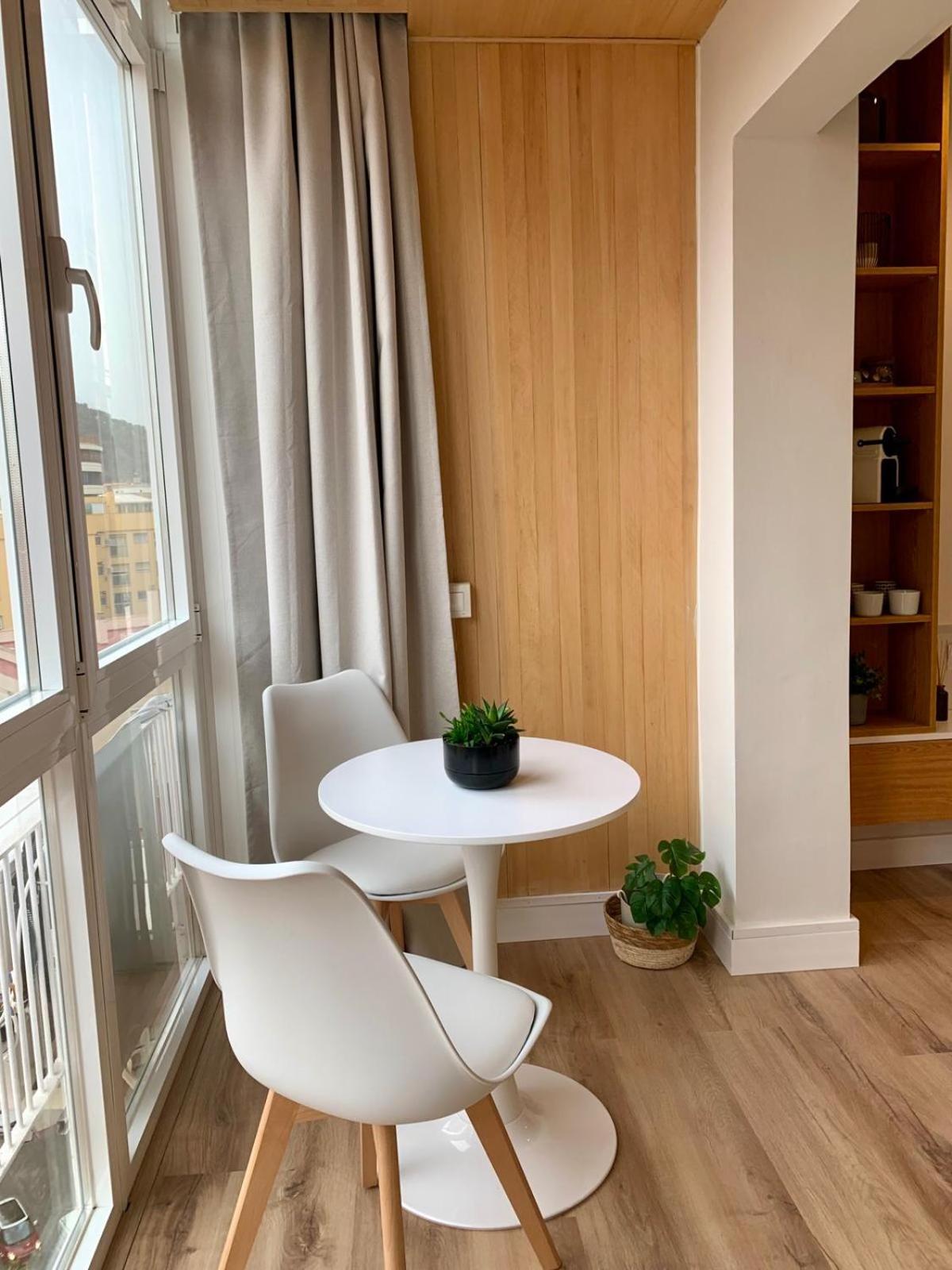 Estudio En Playa La Malagueta Málaga Exterior foto